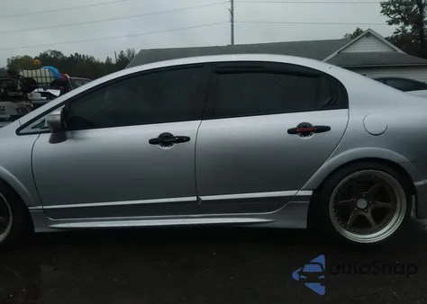 2006 Acura Csx Touring z USA, uszkodzony, nr VIN 2HHFD56586H202553